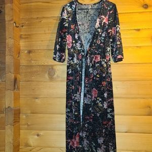 3/4 sleeve floral velvet duster
